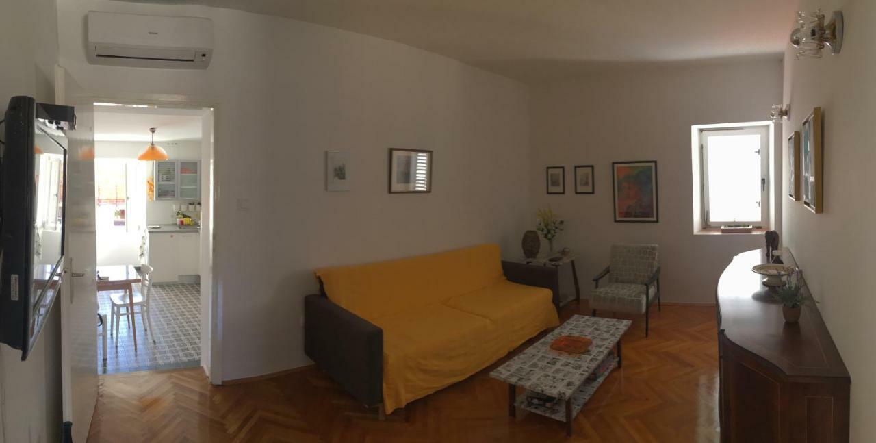 Flat Sweet Dream Apartment พูลา ภายนอก รูปภาพ
