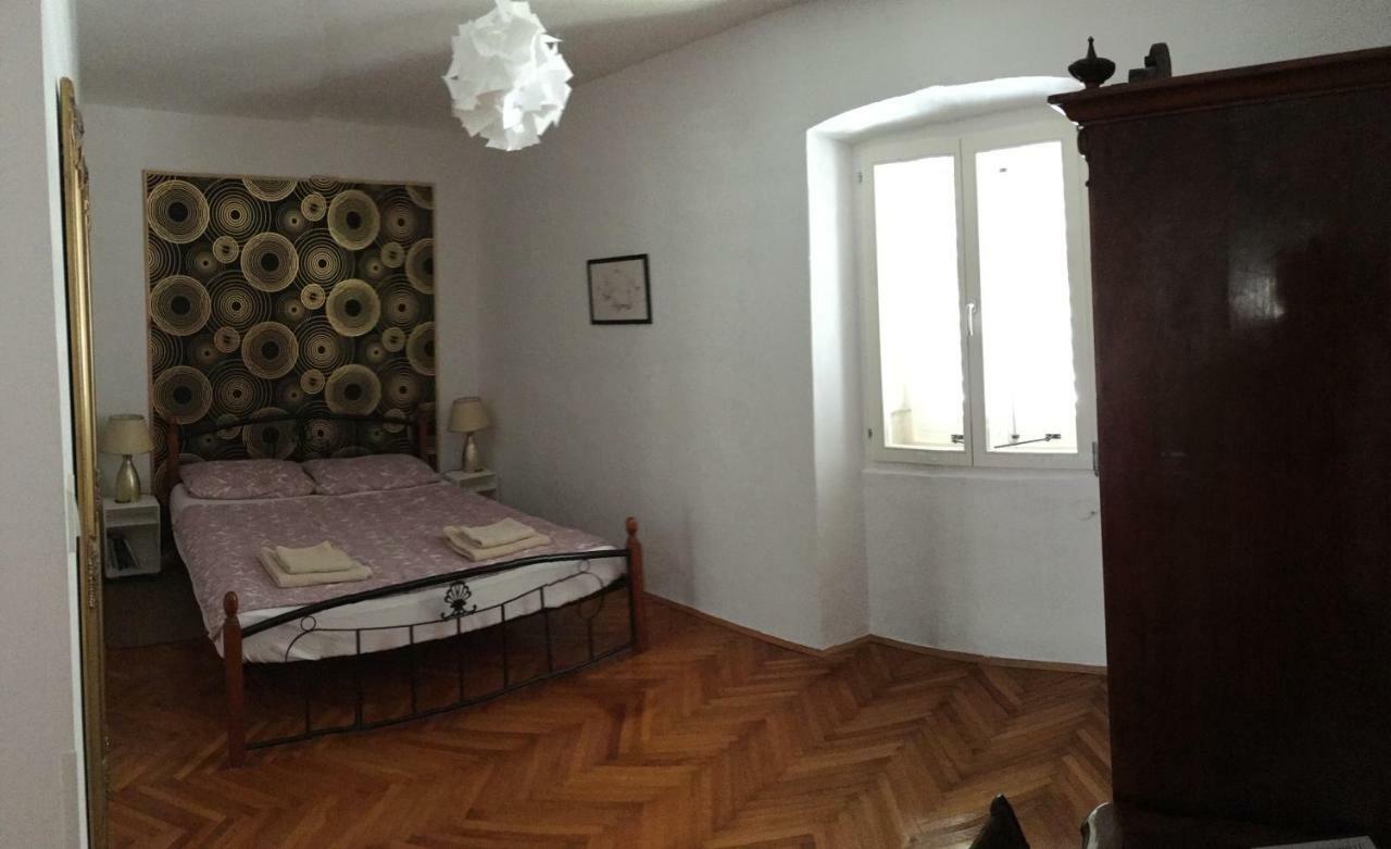 Flat Sweet Dream Apartment พูลา ภายนอก รูปภาพ